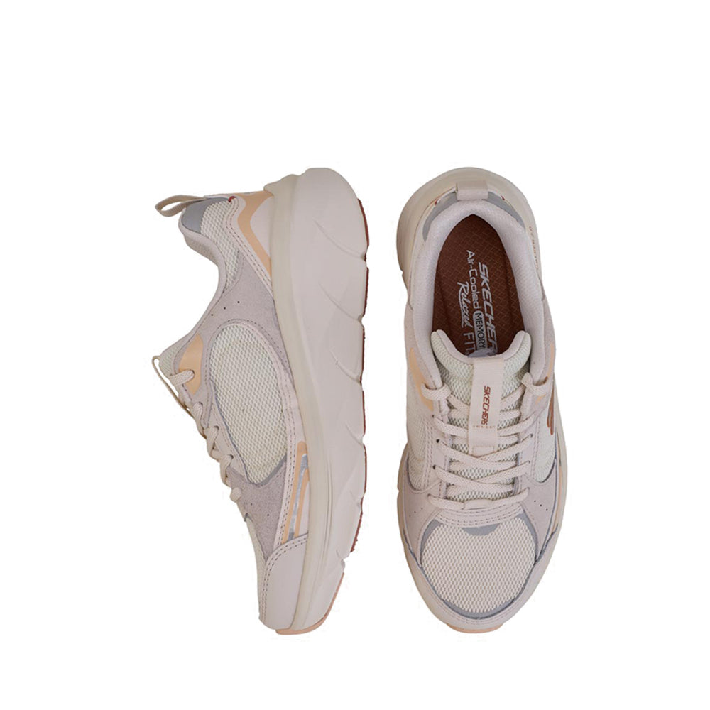 Skechers D'Lux Walker 2.0 Women's Training Shoes - Natural