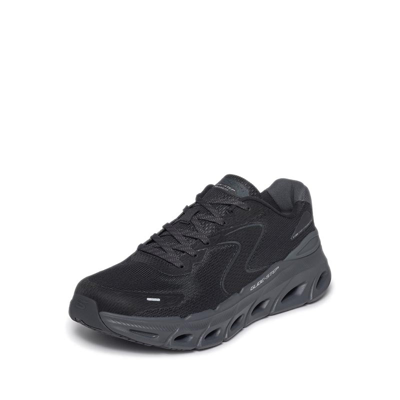 Skechers Relaxed-Fit Glide-Step Men's Training Shoes - Black