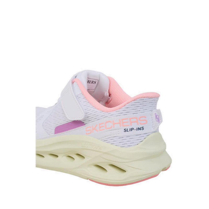 Skechers Max Cushioning Glide-Step Girl's (Grade School / Teen) - White